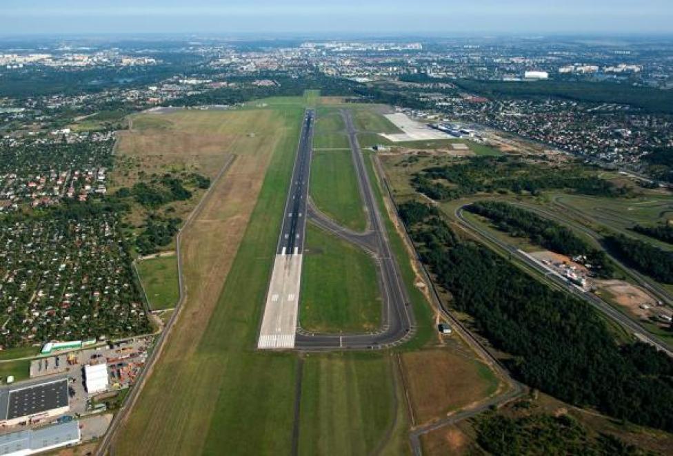 Lotnisko Poznań-Ławica (fot. Aerofoto-kaczmarczyk.com)