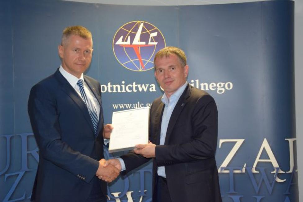 Certyfikat dla lotniska Wrocław-Strachowice (fot. ULC)