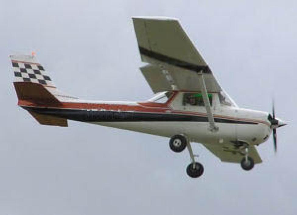Cessna 150 podczas podejścia do lądowania