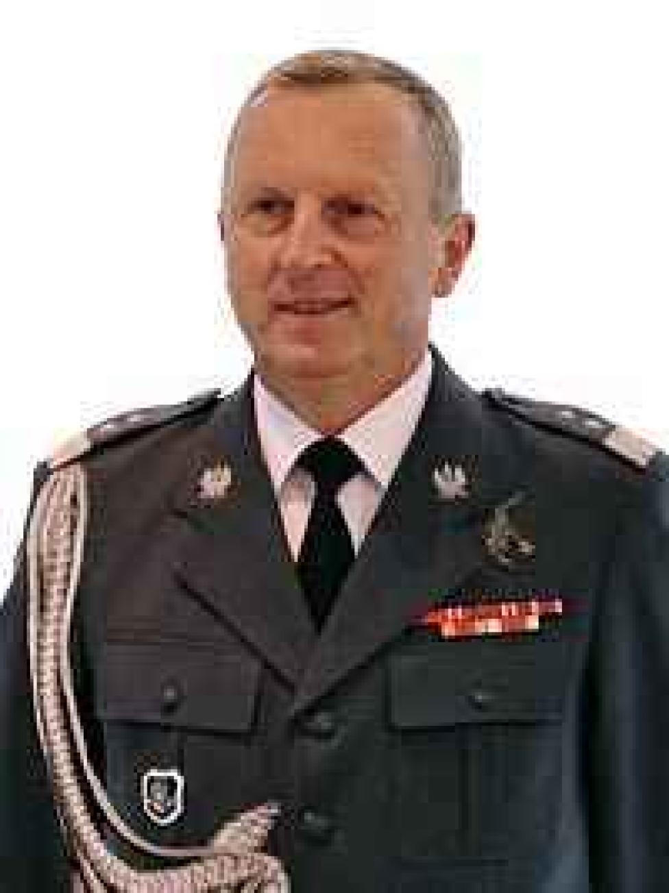 Generał dywizji pil. Leszek Cwojdziński