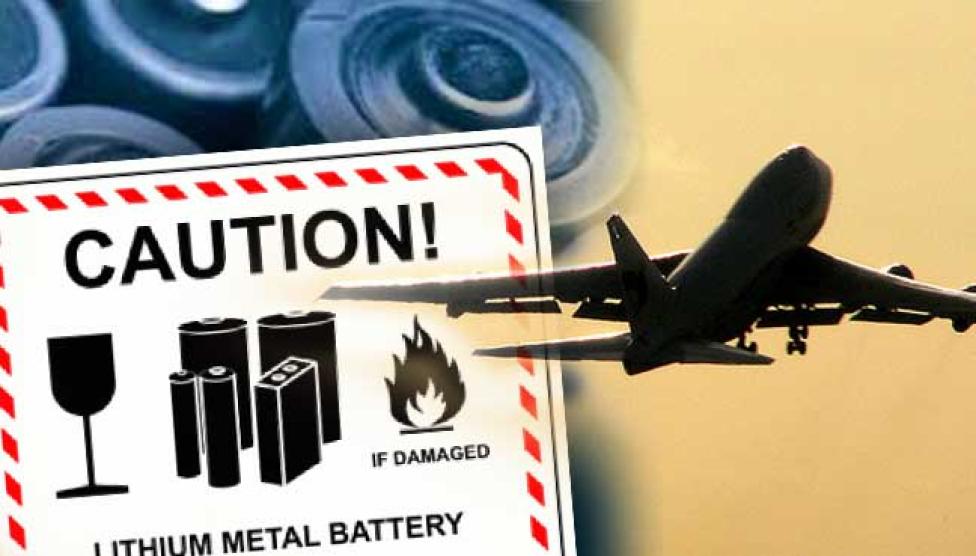 Zakaz przewozu akumulatorów litowych jako cargo w samolotach pasażerskich, fot. FMT