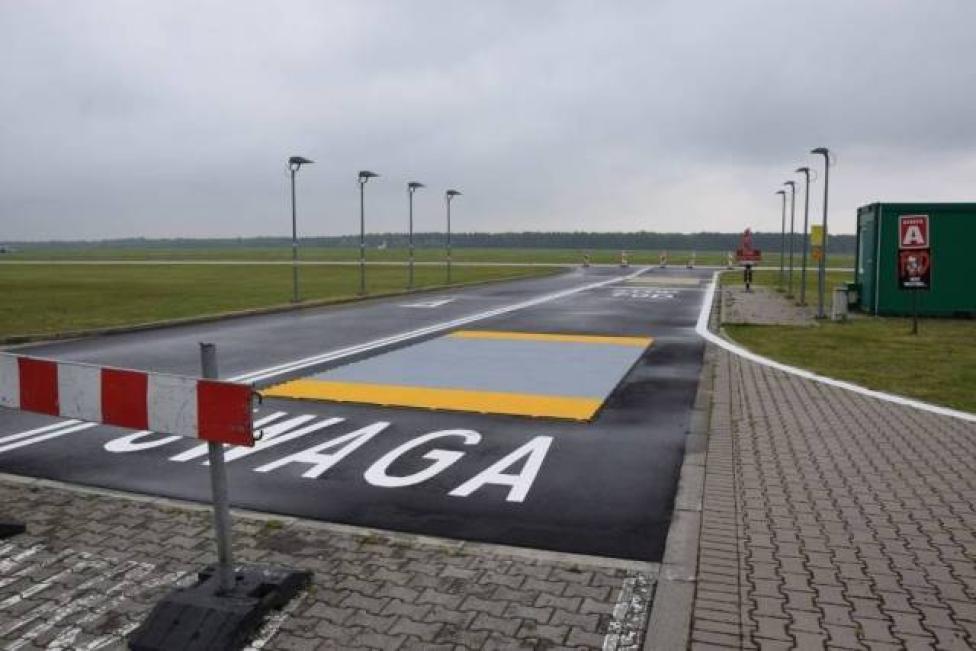 Modernizowane lotniska 32. Bazy Lotnictwa Taktycznego (fot. Wit L. Leśniewicz)