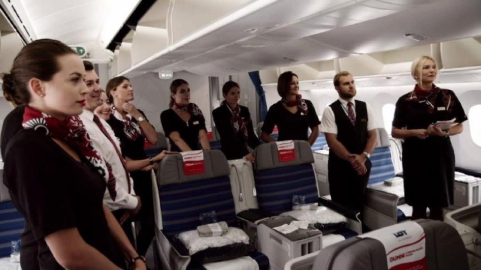 "No to lecę!" – o zawodzie stewardessy w Travel Channel (fot. prasa.tvn.pl)