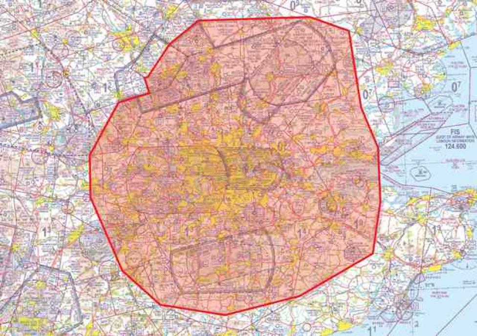 Mapa ograniczeń przestrzeni lotniczej wokół Londynu