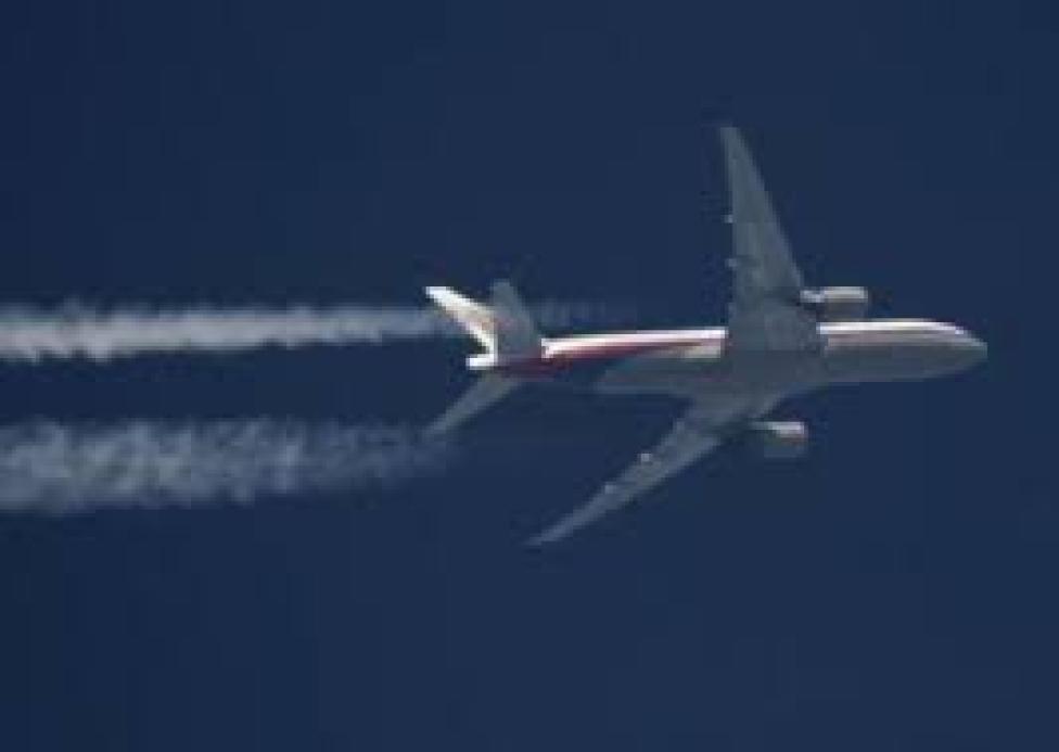 B777 należący do Malaysian Airlines na wysokości przelotowej, fot. iol.co.za