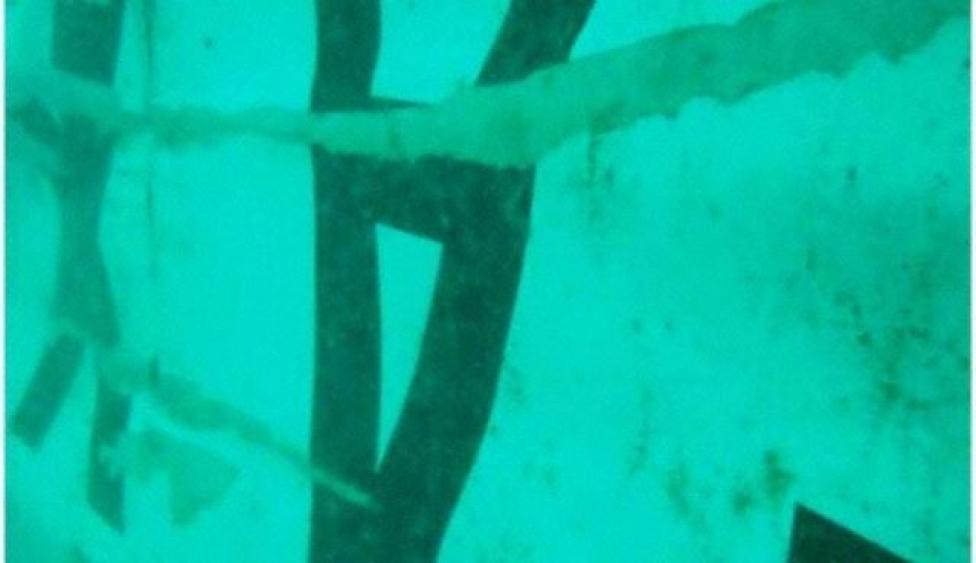 Fragment kadłuba A320 znaleziony przez podwodne roboty