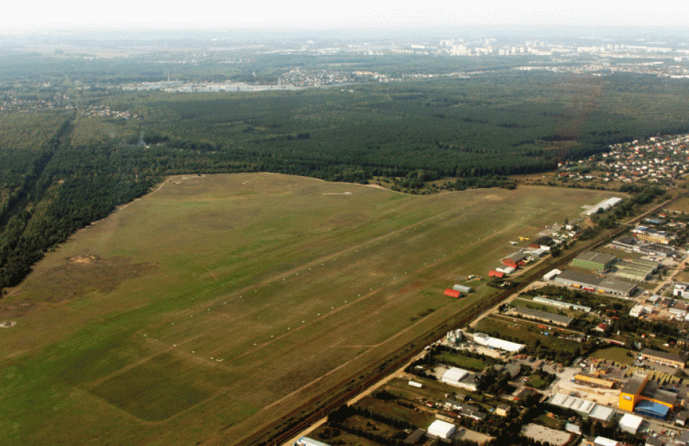 Lotnisko Kobylnica/ fot. Bogusław S. Kafarski