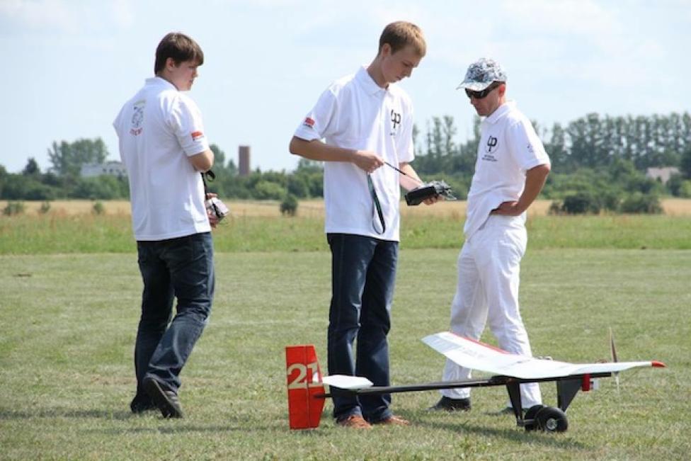 Samolot studentów Politechniki Białostockiej wzbił się w powietrze