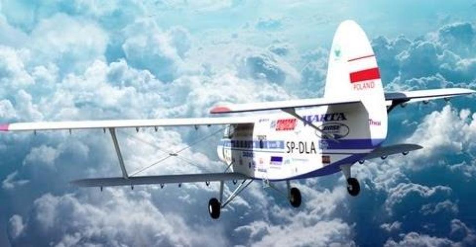 Film z lotu Dookoła Świata samolotem AN-2