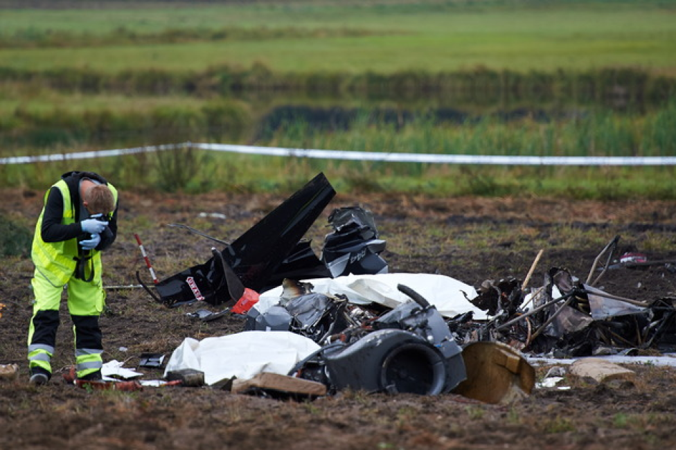 Miejsce katastrofy śmigłowca Robinson R44, który rozbił się 13.09.2013, fot. Adam Warżawa
