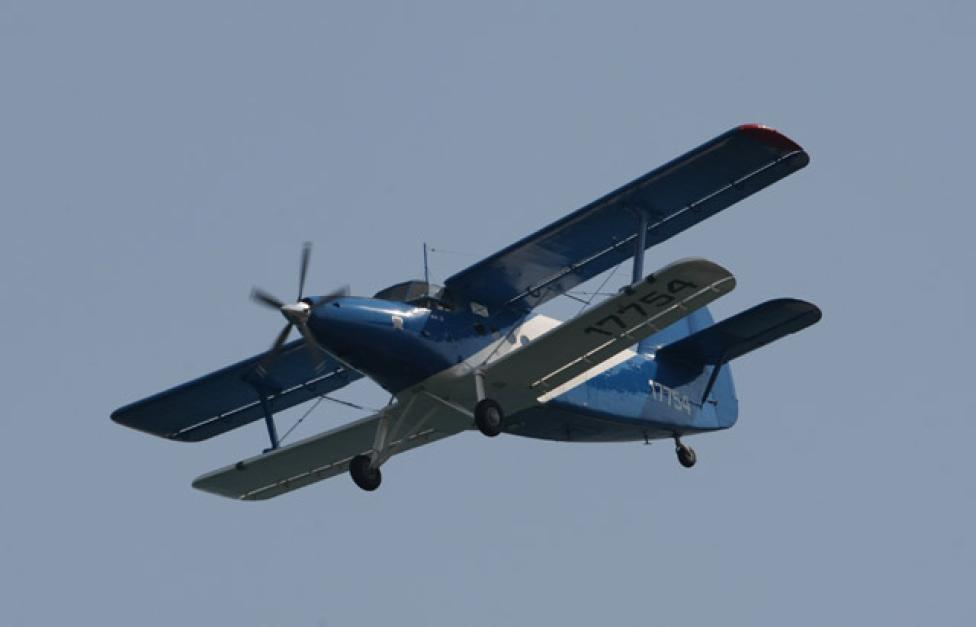 An-2 z silnikiem Honeywell