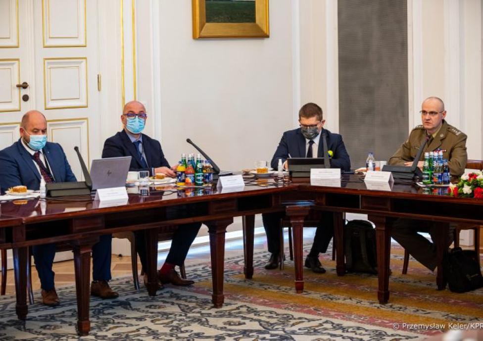 Prezydencka Rada Bezpieczeństwa z udziałem PAŻP (fot. Przemysław Keler/KPRM)