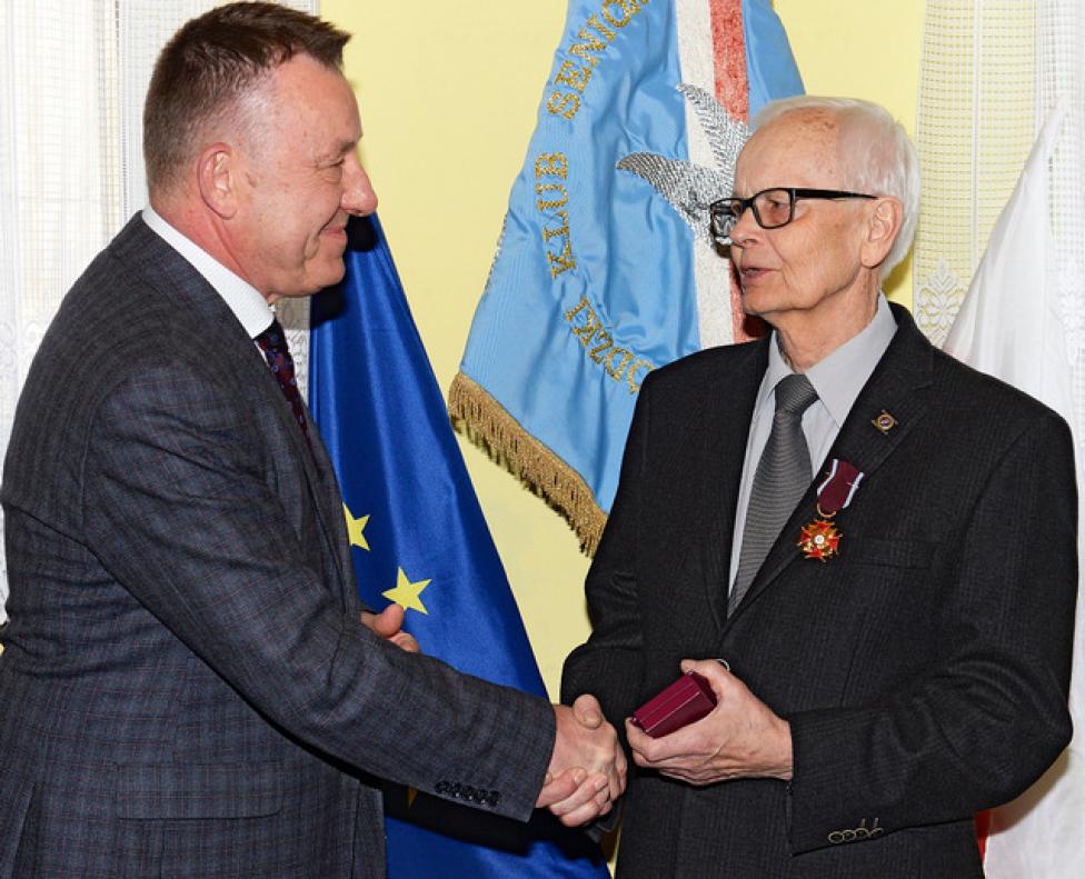 Grzegorz Młoczek z ŁKSL odznaczony Złotym Krzyżem Zasługi (fot. ŁKSL)