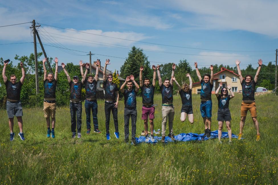 Studenci z Politechniki Rzeszowskiej, którzy zrealizowali misję balonu stratosferycznego (fot. Podkarpackie Centrum Innowacji)