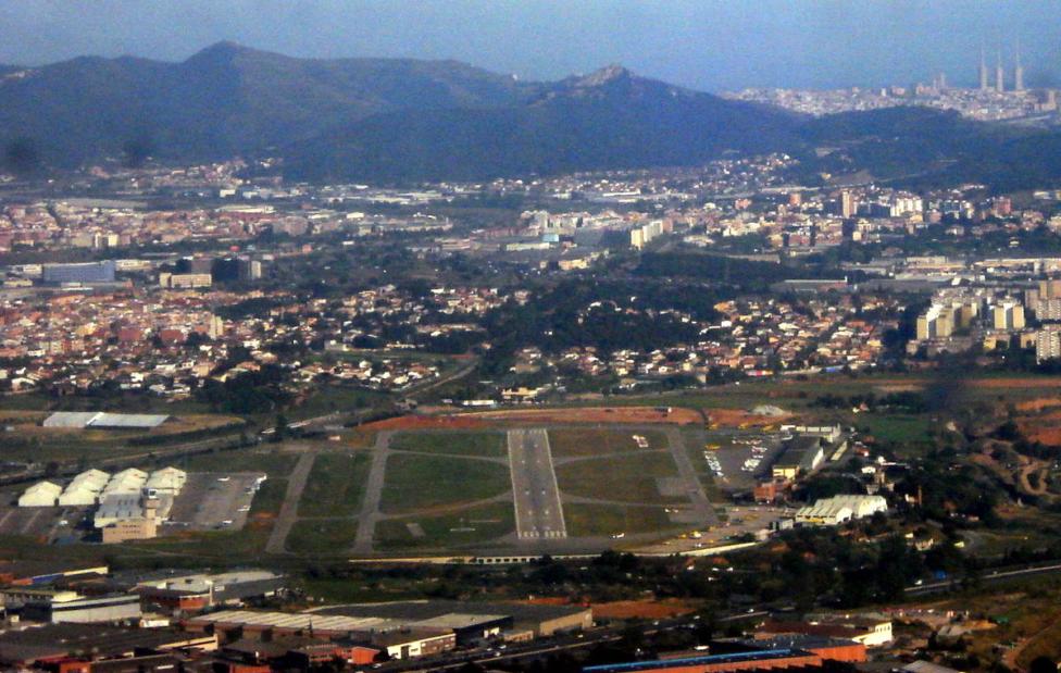 Lotnisko w Sabadell (fot. Kippelboy, CC BY-SA 3.0, Wikimedia Commons)