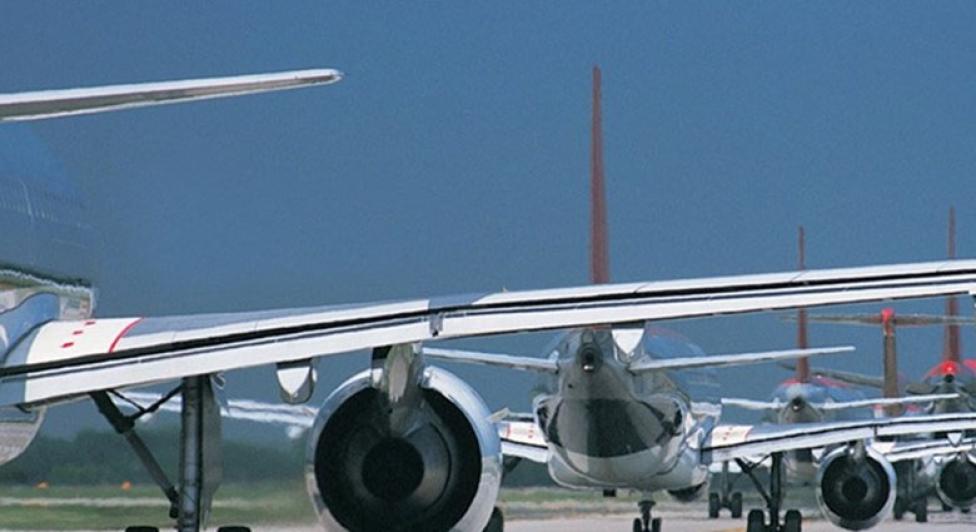 Samoloty pasażerskie - widok z tyłu (fot. AerCap)