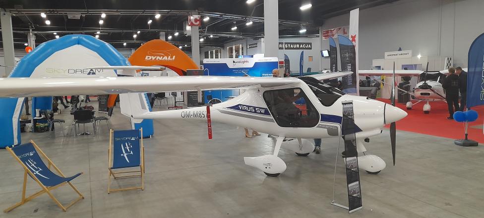 Stoisko firmy Skydream na targach Aviation Expo, fot. Marcin Ziółek
