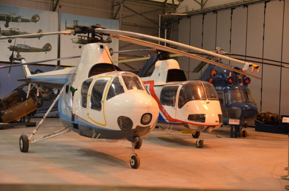 Śmigłowce SM-1 i SM-2 w Muzeum Sił Powietrznych w Dęblinie (fot. Muzeum Sił Powietrznych)