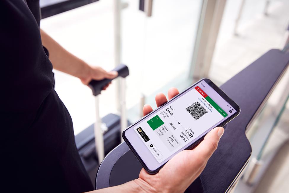 Mobilna karta pokładowa (fot. Emirates)