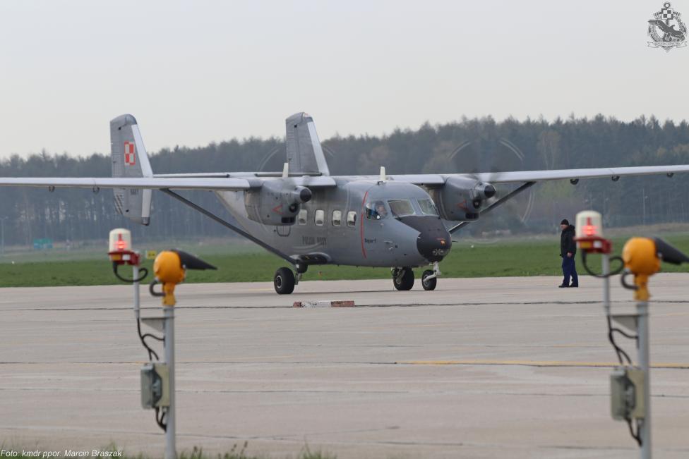M28B Bryza z 43. Bazy Lotnictwa Morskiego na lotnisku (fot. kmdr ppor. Marcin Braszak)