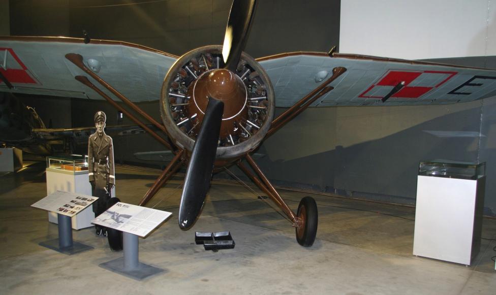 Pamiątki Wojny Obronnej we wrześniu 1939 r. w Muzeum Lotnictwa Polskiego (fot. Muzeum Lotnictwa Polskiego)