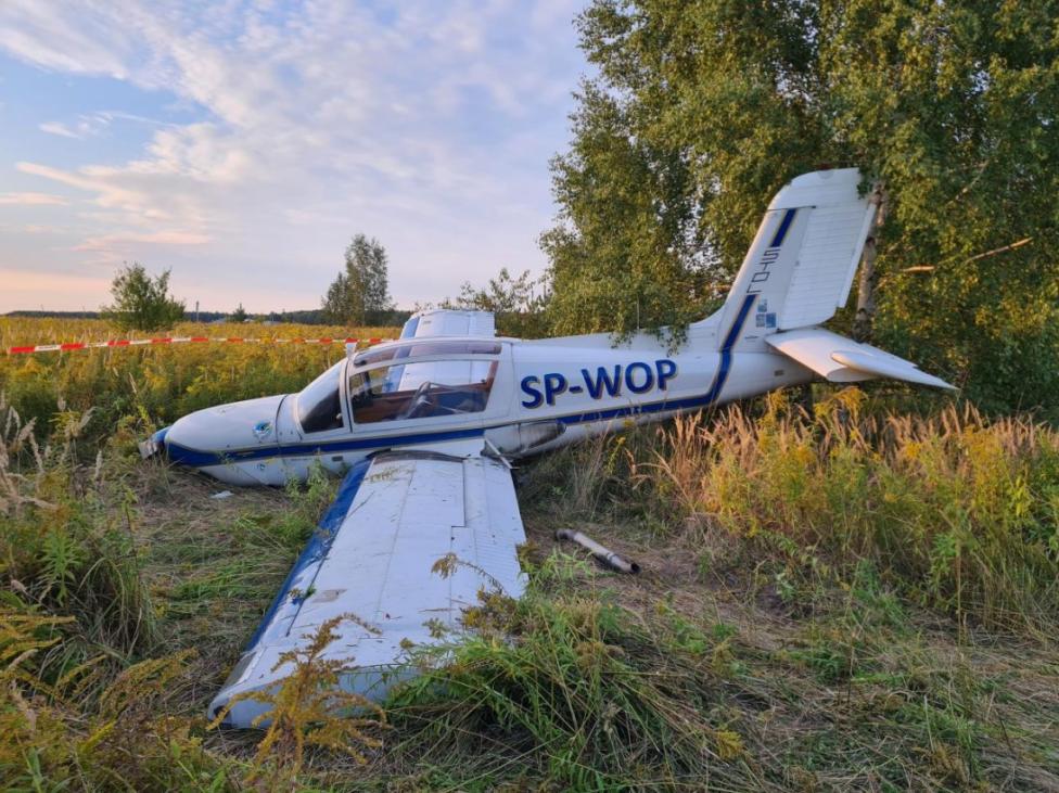 Miejsce wypadku samolotu Socata-Rallye 235-ED na lotnisku Lubin (fot. Aeroklub Zagłębia Miedziowego)