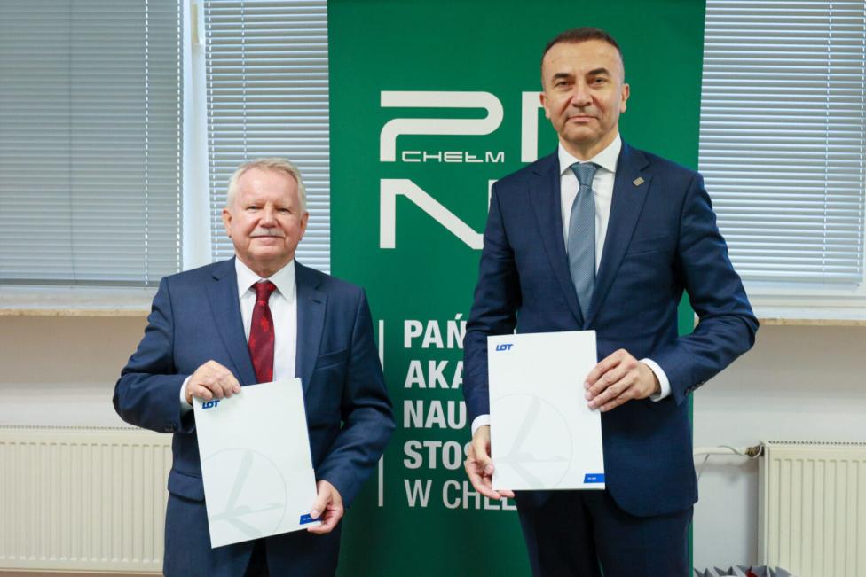 PANS w Chełmie rozwija współpracę z LOT CREW S.A. (fot. PANS w Chełmie)