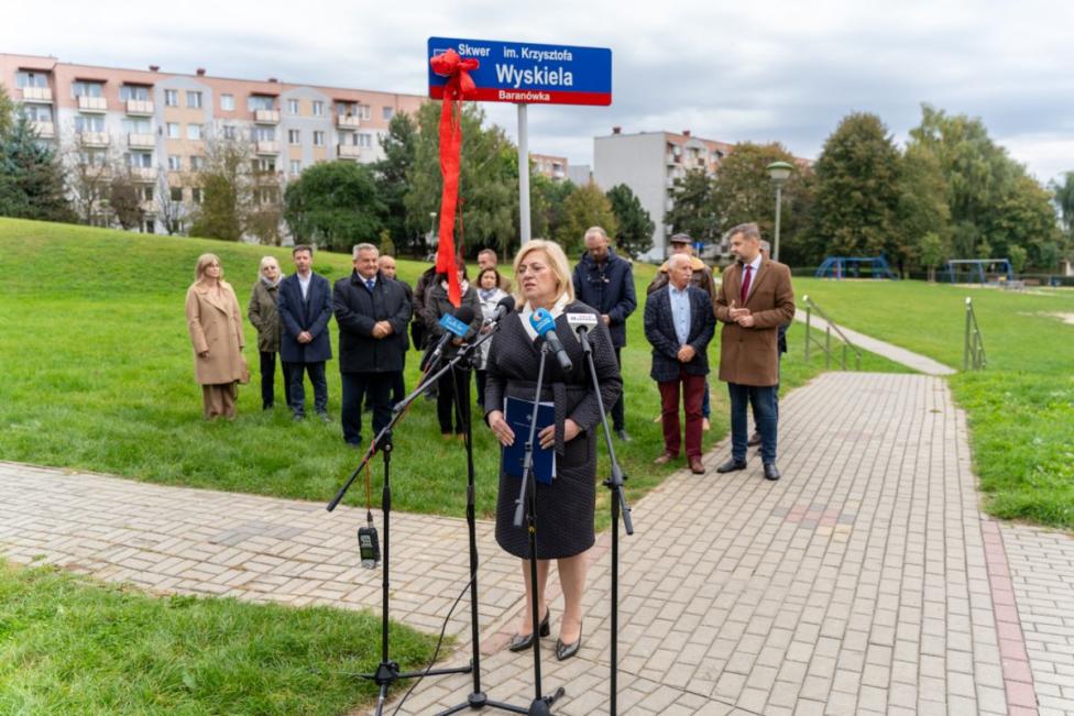 Uroczystość oficjalnego nadania skwerowi imienia Krzysztofa Wyskiela (fot. UM Rzeszów)