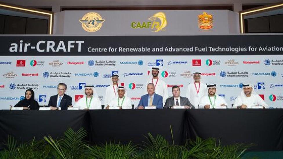 Emirates dołącza do konsorcjum badawczego zajmującego się odnawialnymi i zaawansowanymi paliwami lotniczymi w ZEA (fot. Emirates)