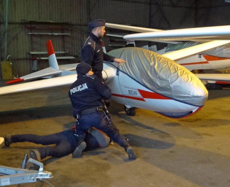 Safety First - ćwiczenia całościowe na Lotnisku Rudniki (fot. Aeroklub Częstochowski)