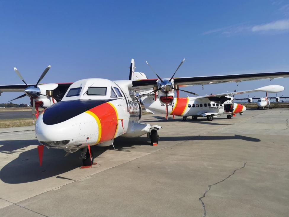 L-410 - samoloty patrolowo-rozpoznawcze Straży Granicznej na płycie lotniska (fot. Straż Graniczna)