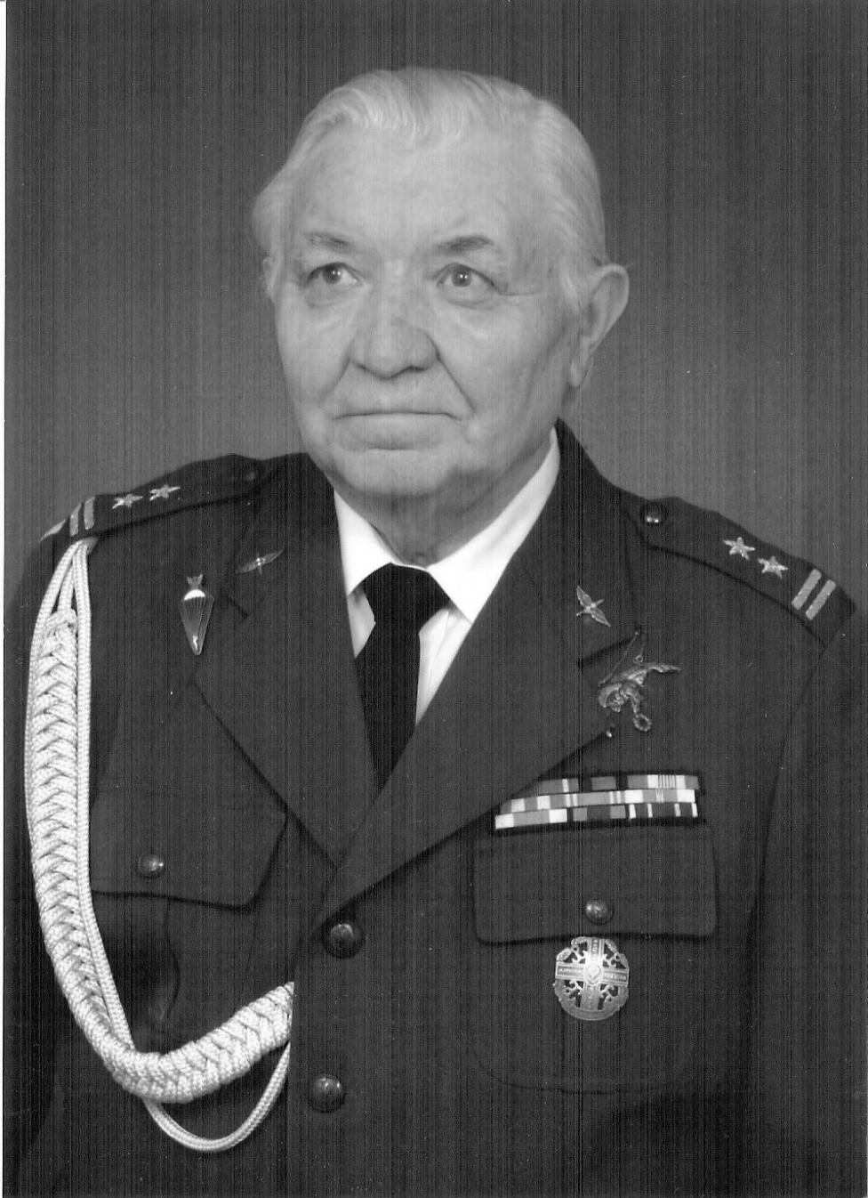Ppłk pil. Stanisław Jastrzębski (fot. Krakowski Klub Seniorów Lotnictwa)