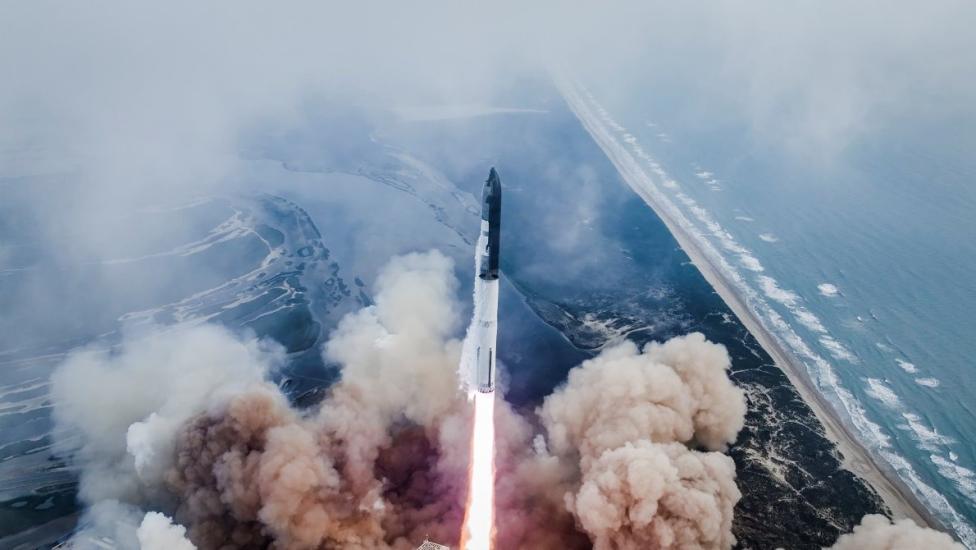 Start rakiety Starship firmy SpaceX z bazy w miejscowości Boca Chica w Teksasie (fot. Elon Musk, platforma X)