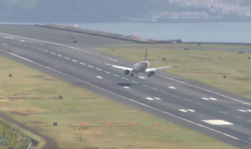 Incydent podczas lądowania A321 TAP na Maderze, fot. youtube