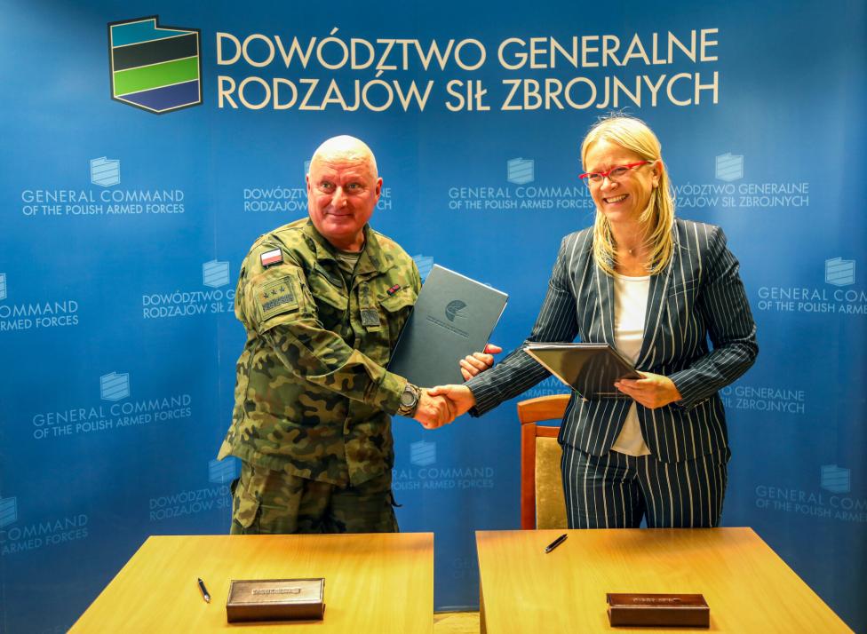 Polska Agencja Żeglugi Powietrznej i Dowództwo Generalne Rodzajów Sił ...