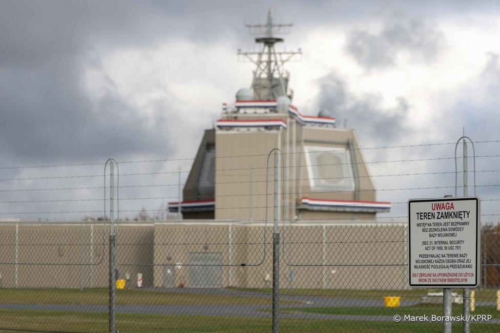 Amerykańska baza przeciwrakietowa Aegis Ashore w Redzikowie (fot. Marek Borawski, KPRP) Amerykańska baza przeciwrakietowa Aegis Ashore w Redzikowie (fot. Marek Borawski, KPRP)