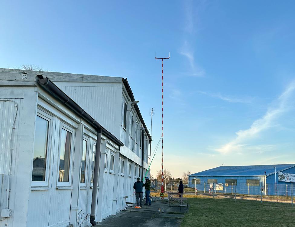 Lotnisko w Płocku EPPL z odbiornikiem ADS-B, ADS-L, OGN, FLARM, RemoteID