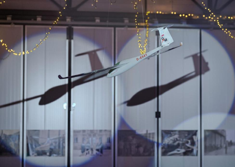 Jubileusz 80-lecia działalności Aeroklubu Częstochowskiego (fot. Pio Aure) Jubileusz 80-lecia działalności Aeroklubu Częstochowskiego (fot. Pio Aure)