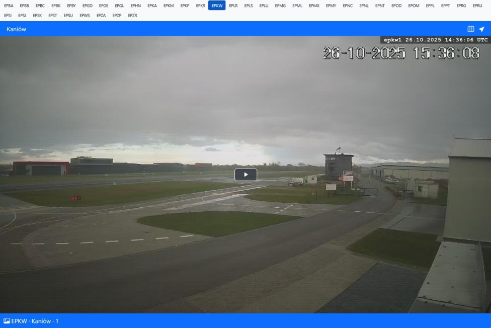 Obraz z lotniska w Kaniowie, fot. aero.webcam