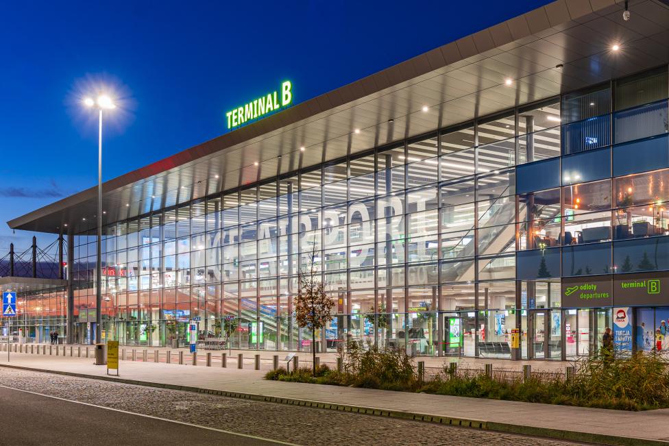Port Lotniczy Katowice - terminal B (fot. Piotr Adamczyk)