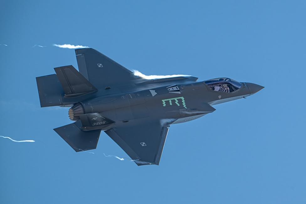 F-35 polskich Sił Powietrznych w locie (fot. Eric Kilpatrick)