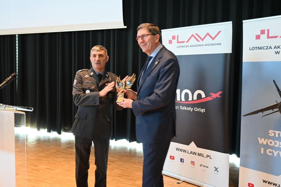 Relacja z wernisażu wystawy „100-lecie Szkoły Orląt”, fot. muzeumlotnictwa