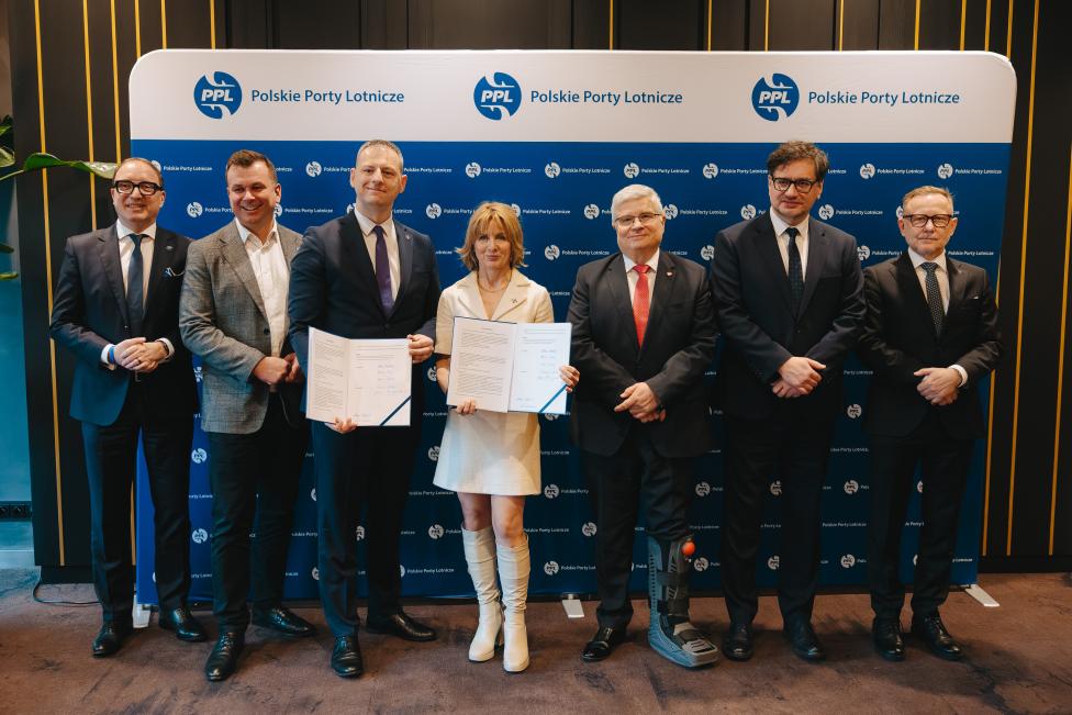 PPL i ZRPL podpisały list intencyjny ws. opracowania branżowego kodeksu postępowania w zakresie ochrony danych osobowych na lotniskach (fot. PPL)