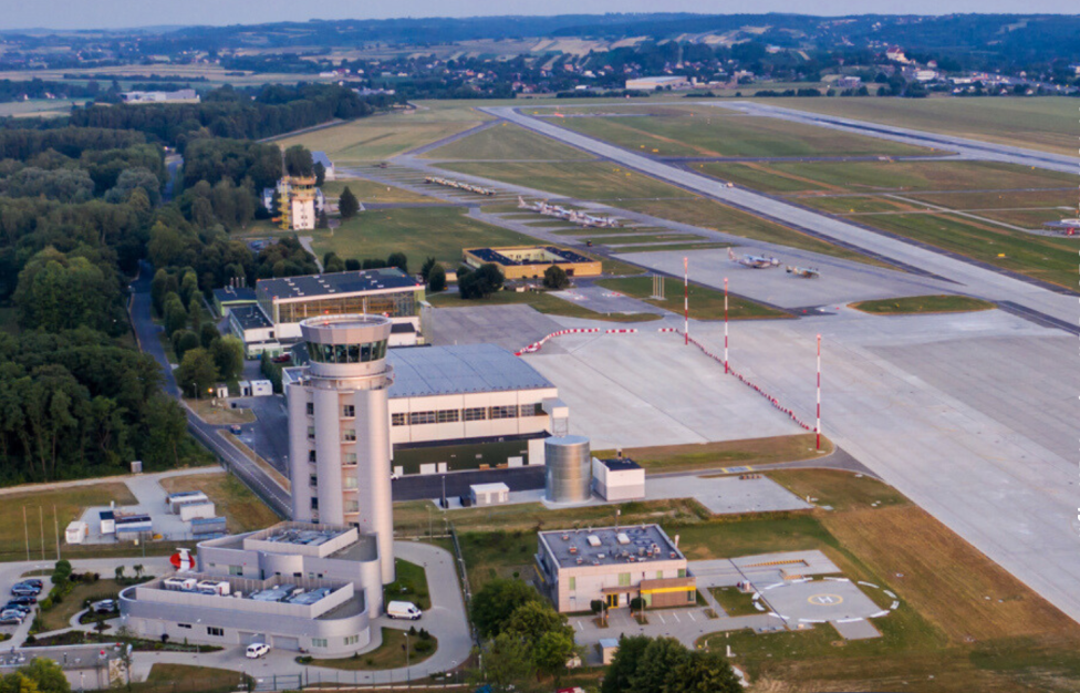 Port Lotniczy Kraków - widok z góry (fot. Kraków Airport)