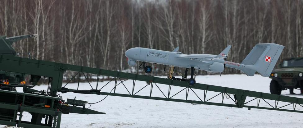 Testy w Wojskowym Instytucie Technicznym Uzbrojenia w Zielonce, fot. gov_pl