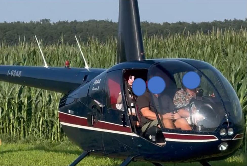 Śmigłowiec Robinson R44 Raven II biorący udział w zdarzeniu (fot. świadek zdarzenia, z raportu PKBWL)