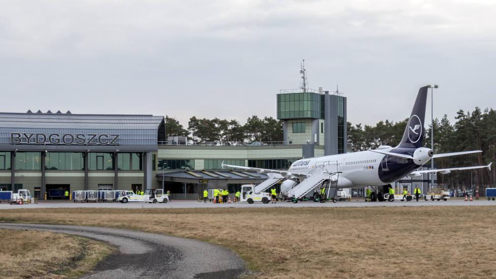 Port Lotniczy Bydgoszcz - A321-100 Lufthansy na płycie (fot. Port Lotniczy Bydgoszcz)