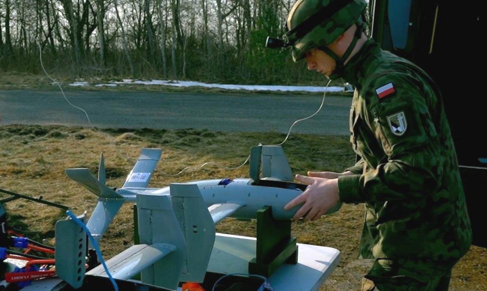 Szkolenie z wykorzystaniem bezzałogowych platform bojowych AS‑3 MEROPS (fot. Sztab Generalny Wojska Polskiego)