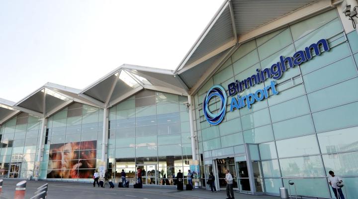 Terminal lotniska w Birmingham, fot. Coventry Telegraph