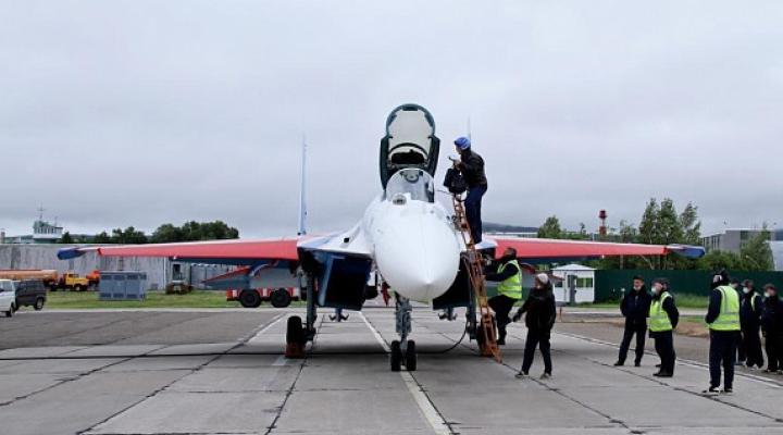 Su-35S dla zespołu akrobacyjnego „Russkije Witiazi”, fot. uacrussia